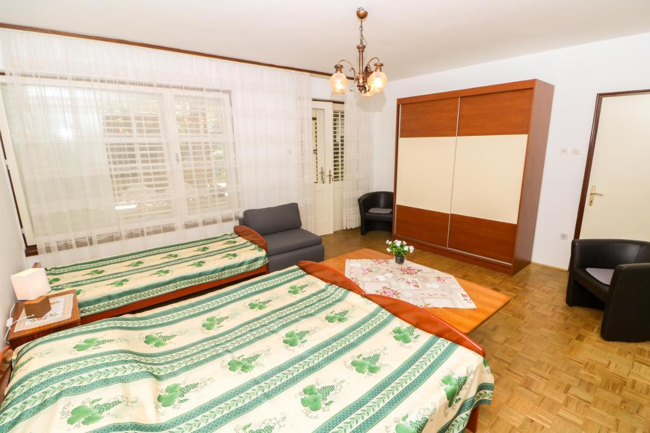 Apartments Magasic With Terrace Baška Exteriér fotografie